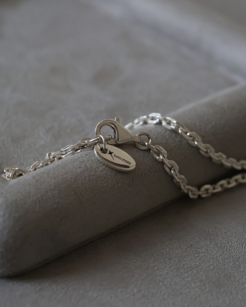 PRD-27 HEXA Necklace