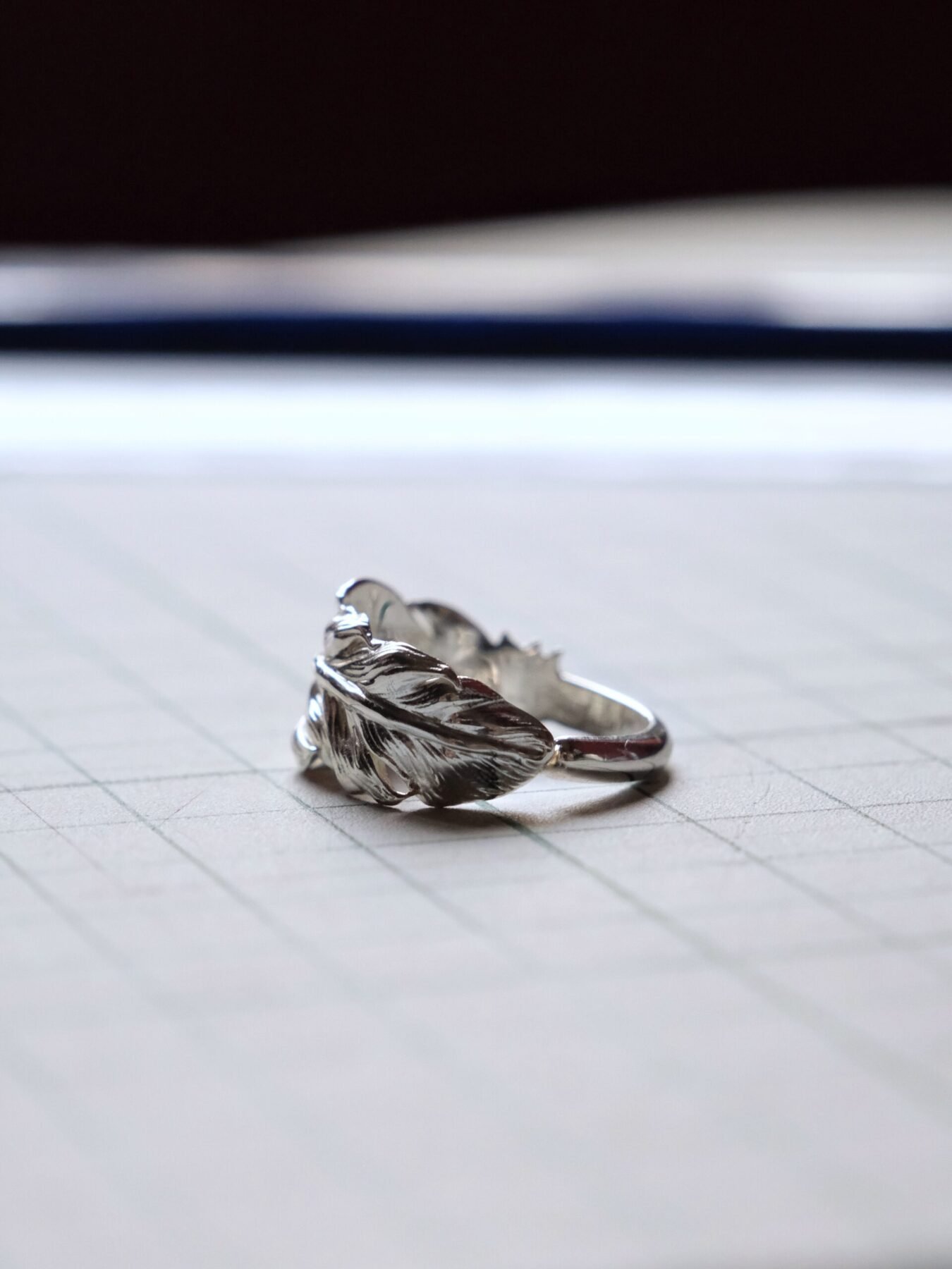 FEATHER Ring