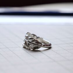 FEATHER Ring
