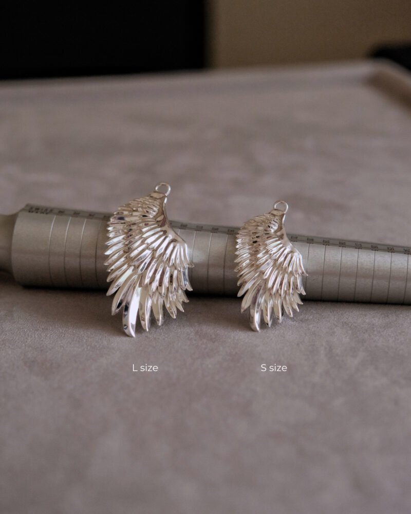 Vol1-13 WING Pendant (S)
