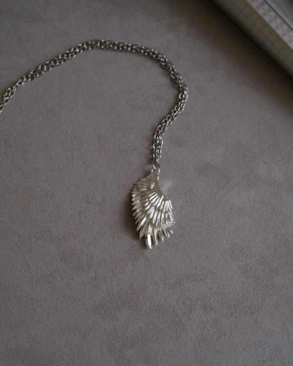 WING Pendant (S)