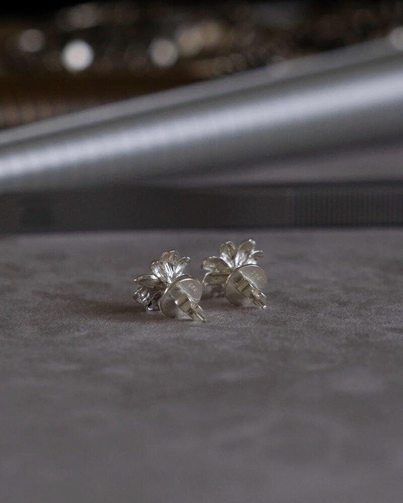 JASMINUM Stud
